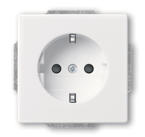 BJ SCHUKO -Std eBs SrK 2300 EUCB-84
