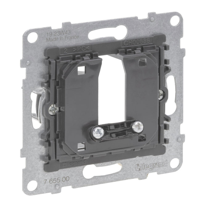 Legrand 765500 SEANO Einsatz Kabelauslass o.Klemmblock