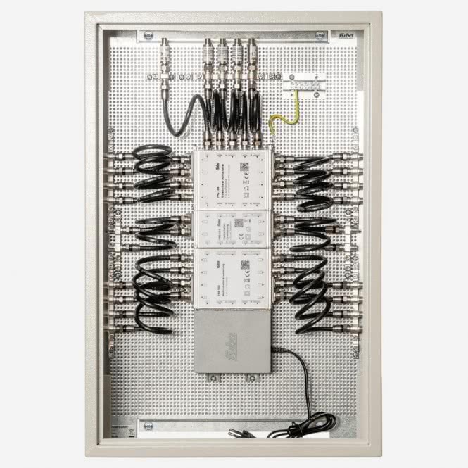 Fuba FMP 520 SL Multischalter-Paneel im  Gehäuse,1 Sat,f.20TN,kompl.vormontiert