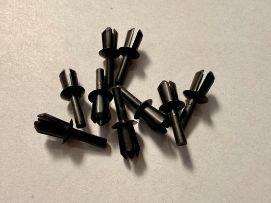 Spreizniete 6 mm           7816          Kunststoff schwarz - halogenfrei