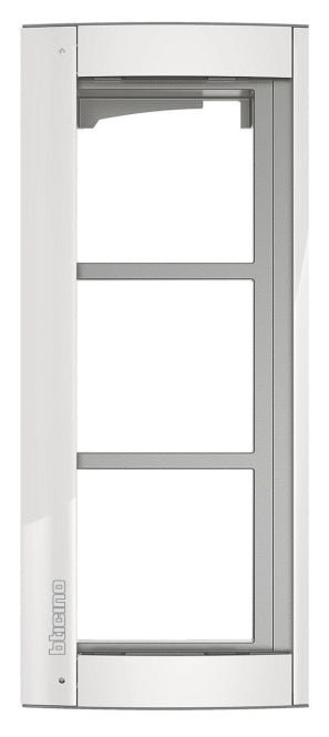 BTicino 350232 Abdeckrahmen 3M m.Träger  f.Türstation SFERA Aluminium Allwhite