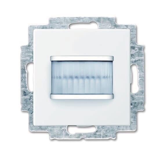 BJ Bewegungsmelder          6215/1.1-914   Schaltaktor 1fach aws Busch-free@home