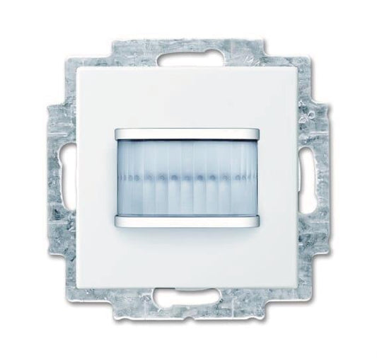 BJ Bewegungsmelder          6215/1.1-914   Schaltaktor 1fach aws Busch-free@home