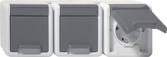 GIRA 478930 SCHUKO-Dreifachsteckdose     waagerecht Klappdeckel WG AP IP44 Grau