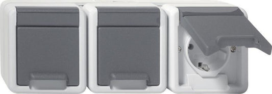 GIRA 478930 SCHUKO-Dreifachsteckdose     waagerecht Klappdeckel WG AP IP44 Grau
