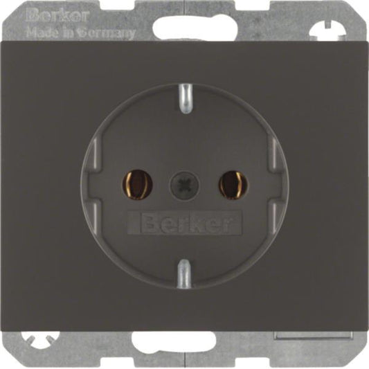 BER K1 Schuko Kombi             47157006    anthrazit matt