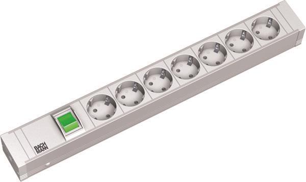 Bachmann 19" 1,5HE 7xSchuko      333.000 1xSchalter Strom 2m Schuko