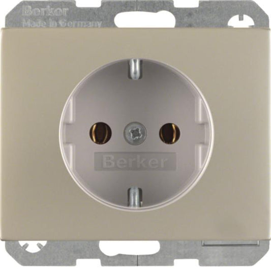 BER K5 Schuko Kombi mit         47357004    erh. Ber.-sch. / Edelstahl
